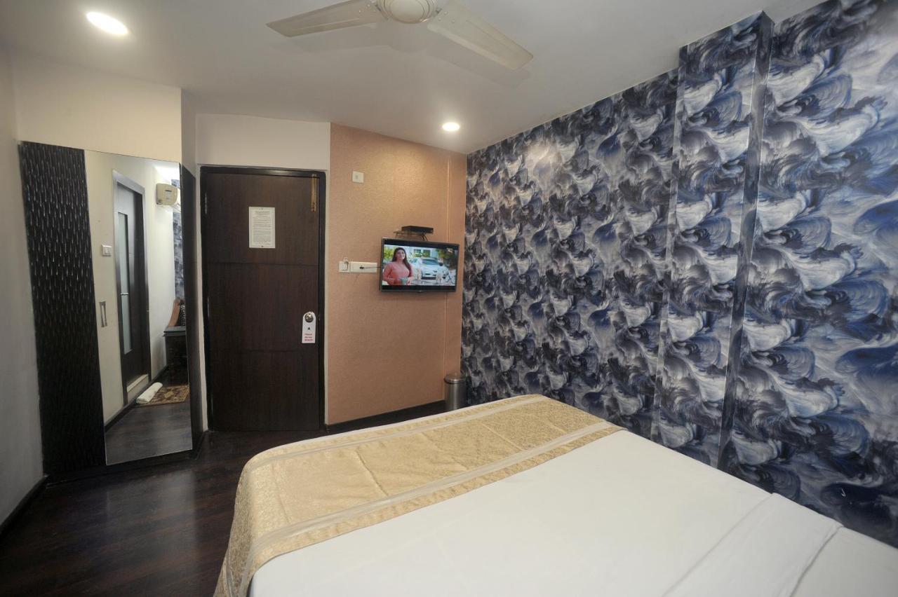 Hotel Lee International Kalküta Dış mekan fotoğraf
