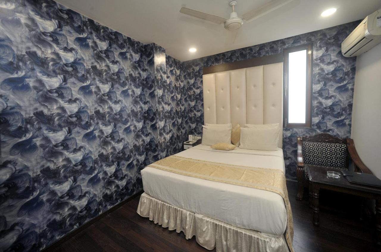 Hotel Lee International Kalküta Dış mekan fotoğraf